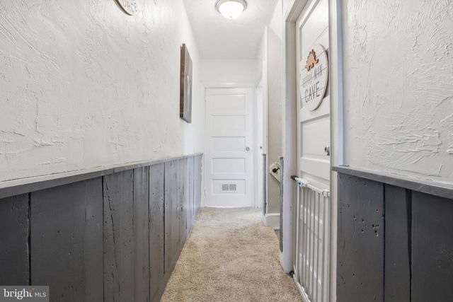 226 E MAPLE ST, Dallastown, PA 17313