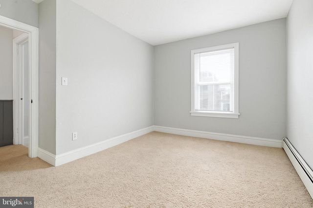 226 E MAPLE ST, Dallastown, PA 17313