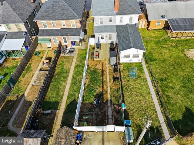 226 E MAPLE ST, Dallastown, PA 17313