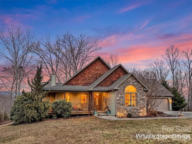 303 E Forest Place 13, Candler, NC 28715