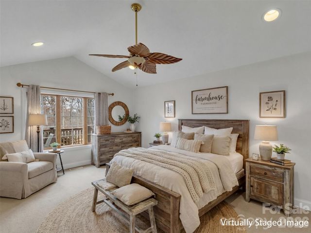 303 E Forest Place 13, Candler, NC 28715