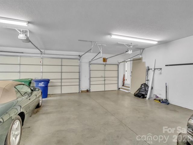 303 E Forest Place 13, Candler, NC 28715