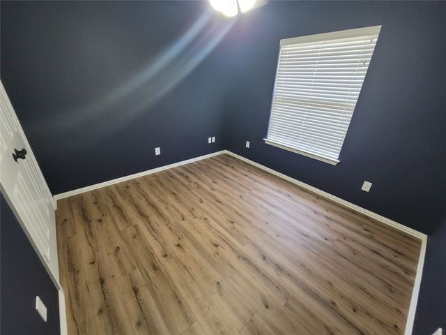 205 Willow Creek Drive, Weatherford, TX 76085