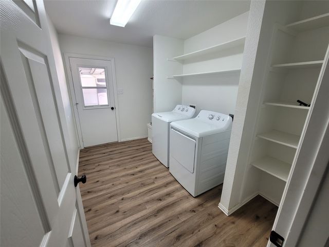 205 Willow Creek Drive, Weatherford, TX 76085