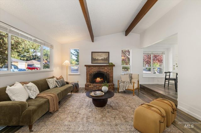 2302 W Pendleton St, Boise, ID 83705
