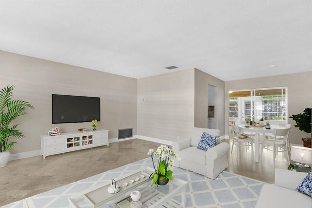 110 NW 24th Court, Pompano Beach, FL 33064