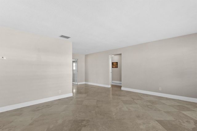 110 NW 24th Court, Pompano Beach, FL 33064