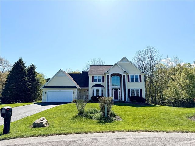 7634 Creekwood, Ontario, NY 14519