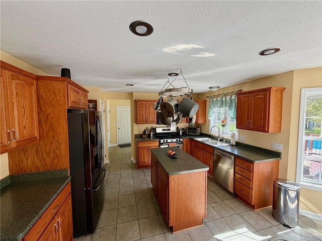 7634 Creekwood, Ontario, NY 14519