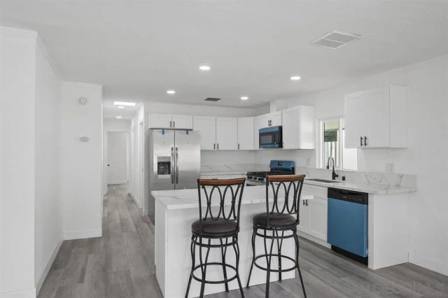 13655 Highway 8 Business SPC 24, El Cajon, CA 92021
