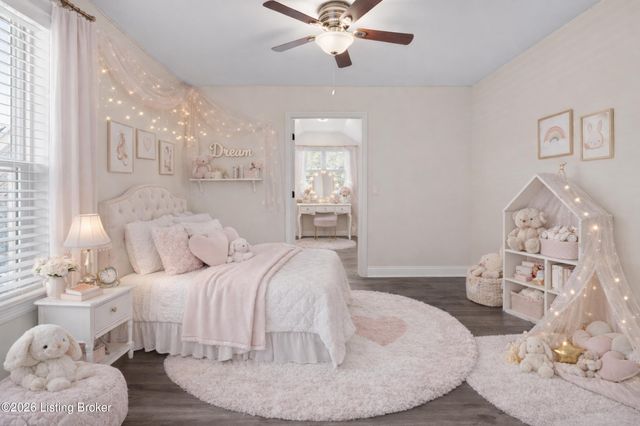 3918 Bristol Oaks Dr, Louisville, KY 40299