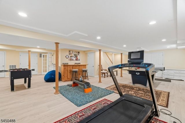 20 Greenbriar Ct, Boonton Town, NJ 07005