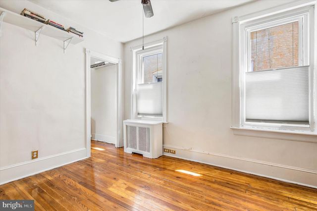 424 MARTIN ST, Philadelphia, PA 19128