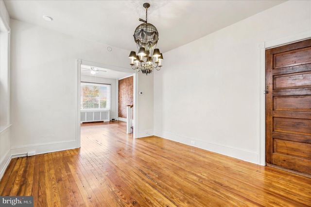 424 MARTIN ST, Philadelphia, PA 19128