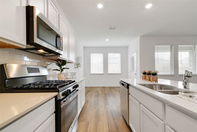 3025 Riddler Way, Little Elm, TX 75068