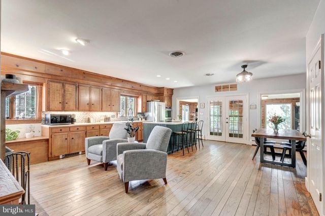 49 N COURT ST, Westminster, MD 21157