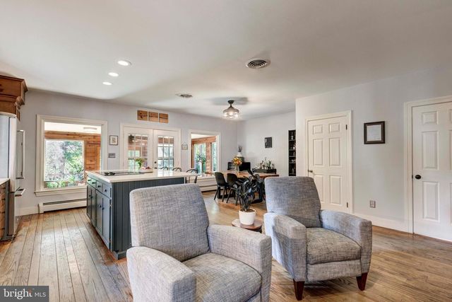 49 N COURT ST, Westminster, MD 21157