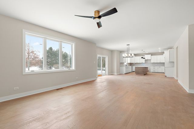 8017 Stanley Trail, Frankfort, IL 60423