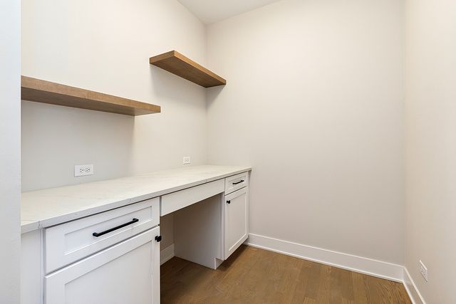 8017 Stanley Trail, Frankfort, IL 60423