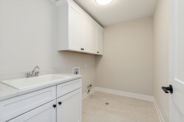 8017 Stanley Trail, Frankfort, IL 60423