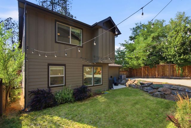 2012 W 15th Ave, Spokane, WA 99224