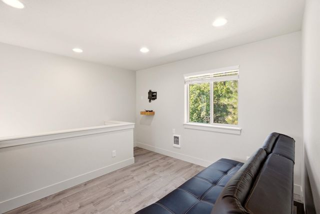 2012 W 15th Ave, Spokane, WA 99224