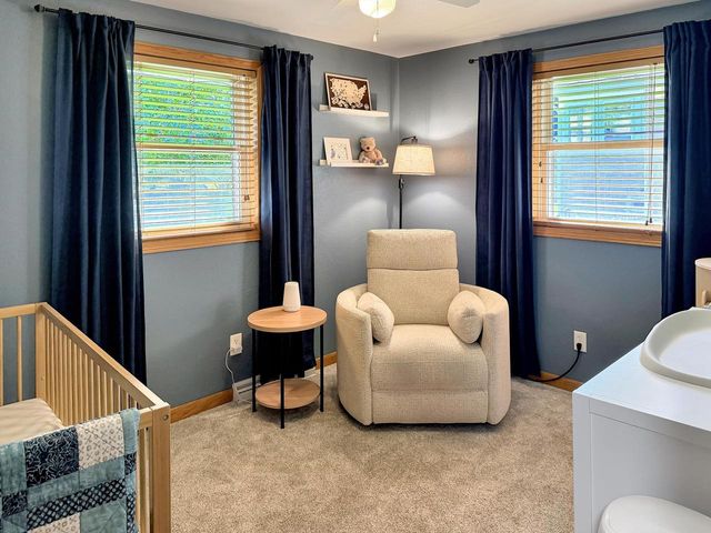 924 LAUREL LANE, Kaukauna, WI 54130