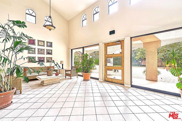 4201 Via Marisol 228, Los Angeles, CA 90042