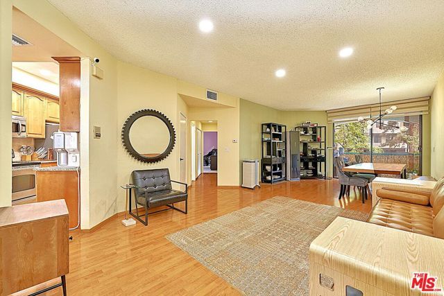 4201 Via Marisol 228, Los Angeles, CA 90042