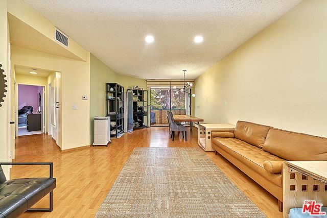 4201 Via Marisol 228, Los Angeles, CA 90042