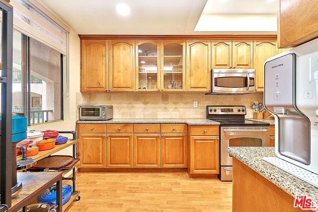 4201 Via Marisol 228, Los Angeles, CA 90042