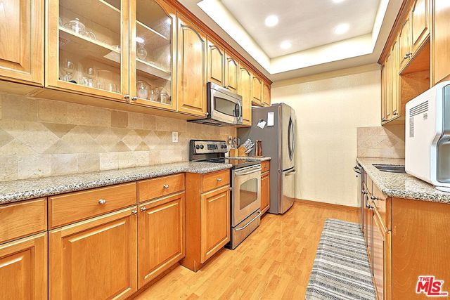 4201 Via Marisol 228, Los Angeles, CA 90042