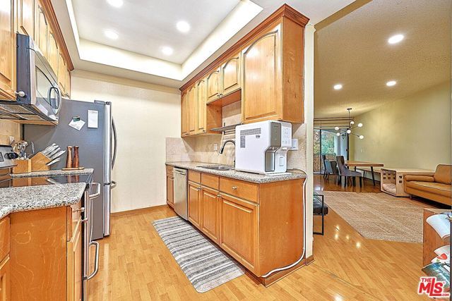 4201 Via Marisol 228, Los Angeles, CA 90042