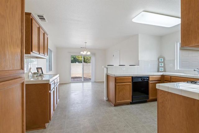 4347 Mathias Way, Merced, CA 95348