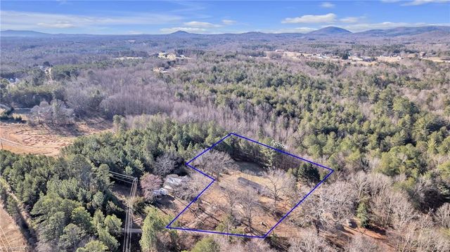 1918 Fowler Road, Connelly Springs, NC 28612