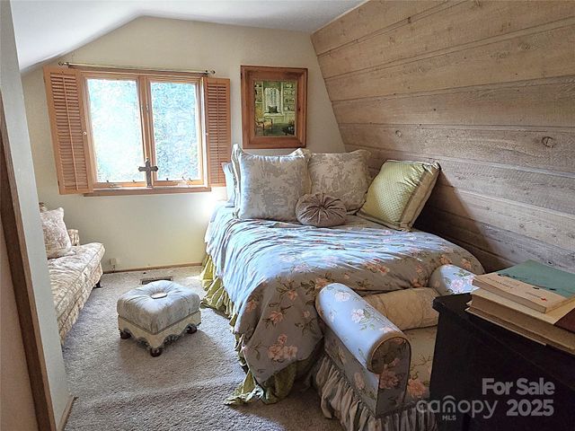 6580 Central Drive, Conover, NC 28613