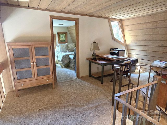 6580 Central Drive, Conover, NC 28613