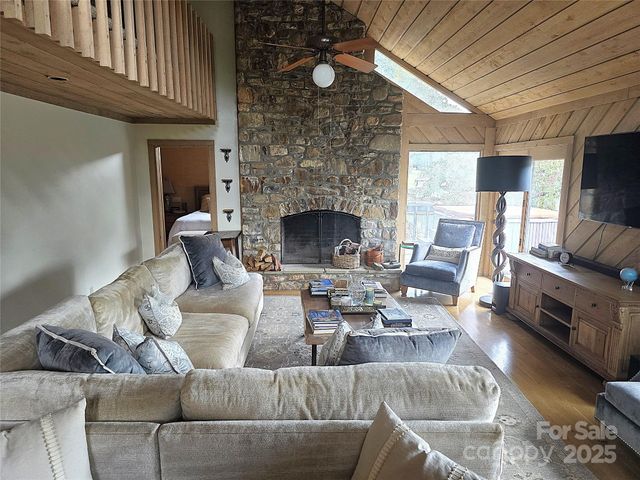 6580 Central Drive, Conover, NC 28613