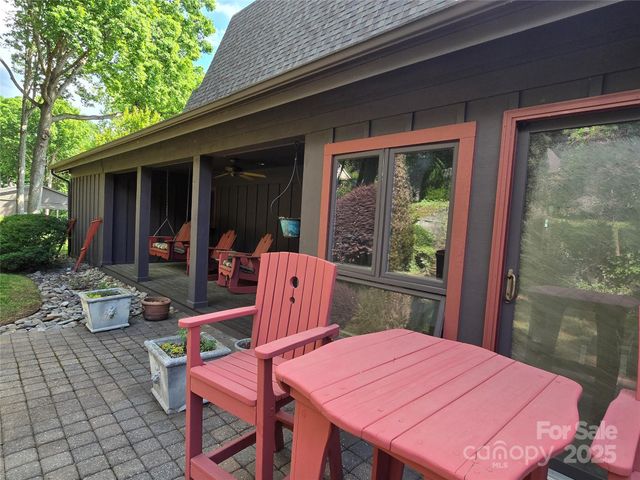 6580 Central Drive, Conover, NC 28613