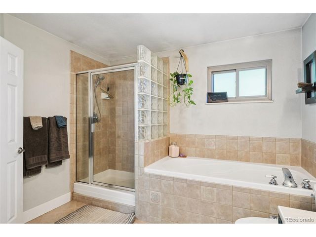 975 Crystal Park Rd, Manitou Springs, CO 80829