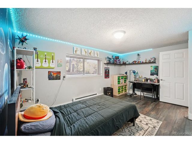 975 Crystal Park Rd, Manitou Springs, CO 80829