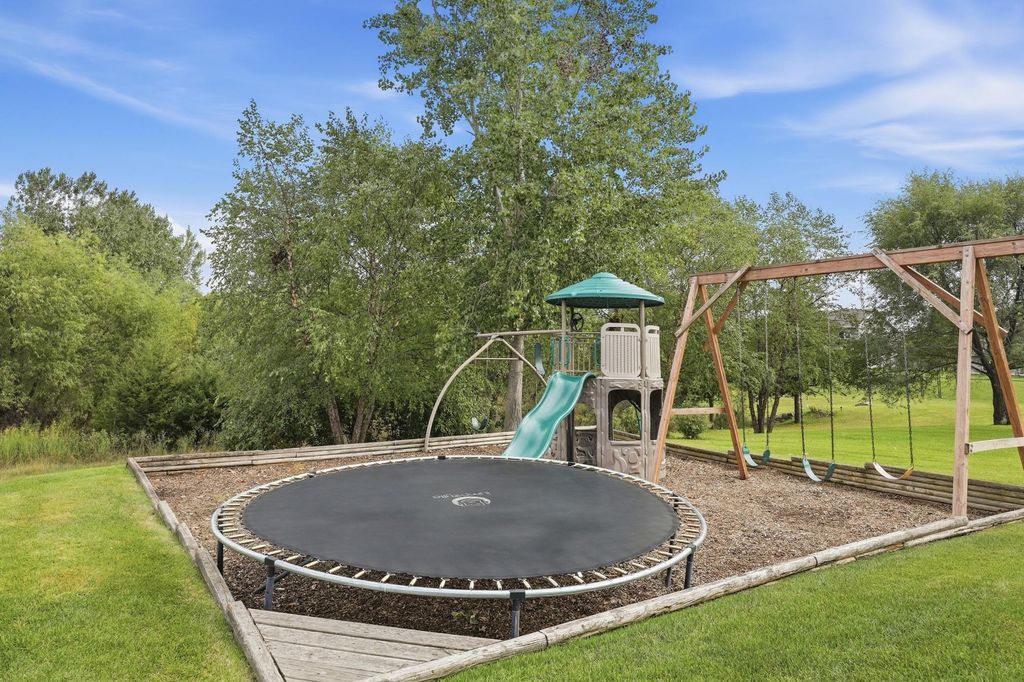 8796 Ebersole Avenue, Monticello, MN 55362 — photo 4