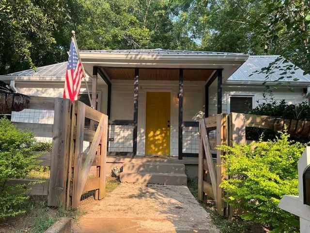 236 N Peter Street, Athens, GA 30601