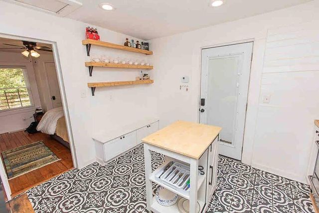 236 N Peter Street, Athens, GA 30601