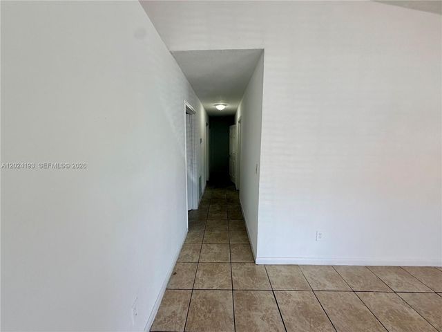 408 NW 12th St, Florida City, FL 33034