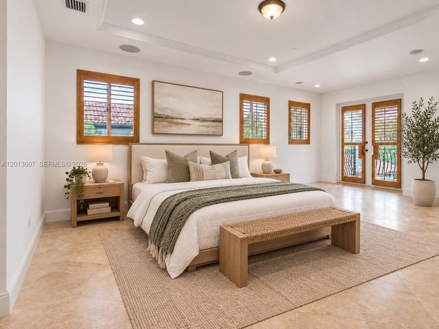 16763 NW 77th Path, Miami Lakes, FL 33016
