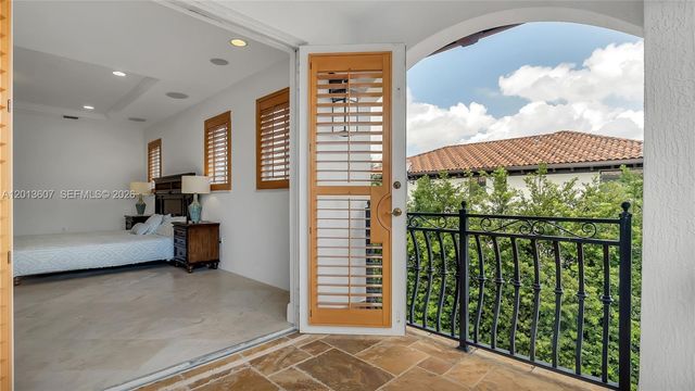 16763 NW 77th Path, Miami Lakes, FL 33016