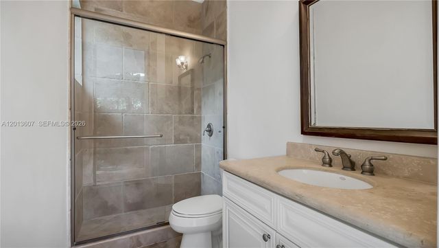 16763 NW 77th Path, Miami Lakes, FL 33016