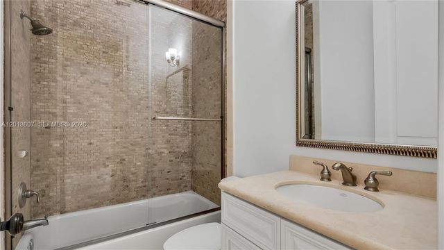 16763 NW 77th Path, Miami Lakes, FL 33016