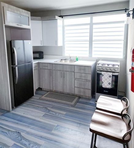 16 H-25, Rio Grande, PR 00745